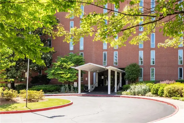 3060 Pharr Court N #422, Atlanta, GA 30305