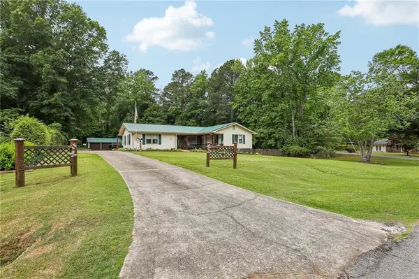 1949 Bonnie Ridge Drive, Griffin, GA 30223