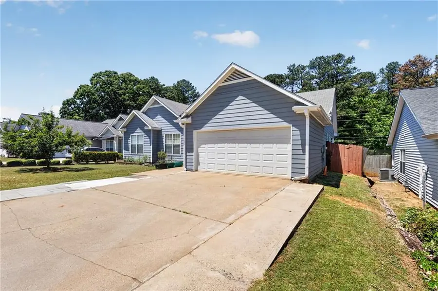 105 Prestwyck Oak Place, Lawrenceville, GA 30043 - #2