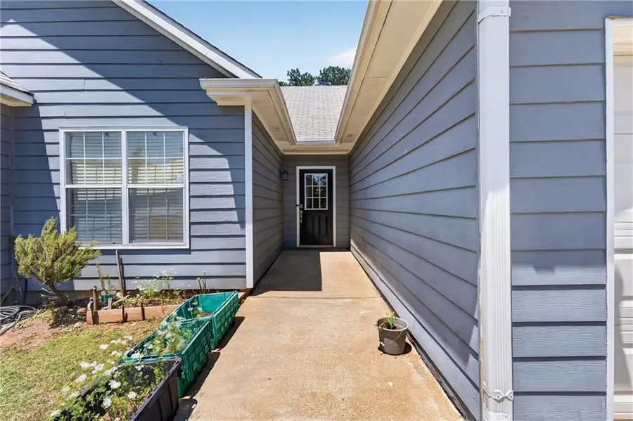 105 Prestwyck Oak Place, Lawrenceville, GA 30043 - #3