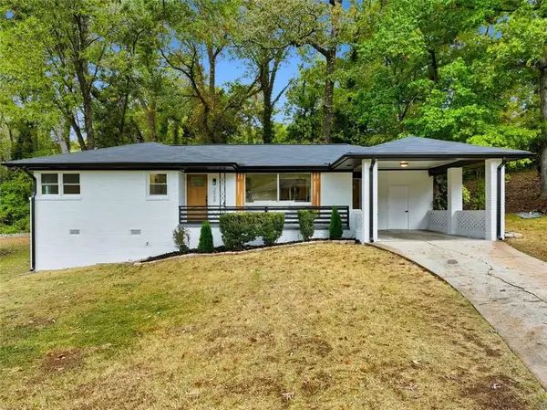2568 Fontaine Circle, Decatur, GA 30032