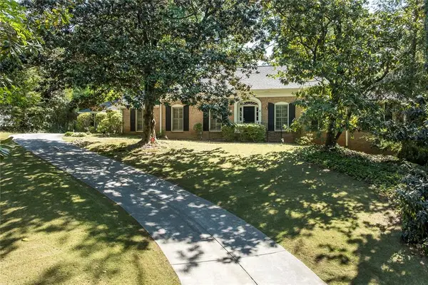6095 River Shore Parkway Nw, Sandy Springs, GA 30328