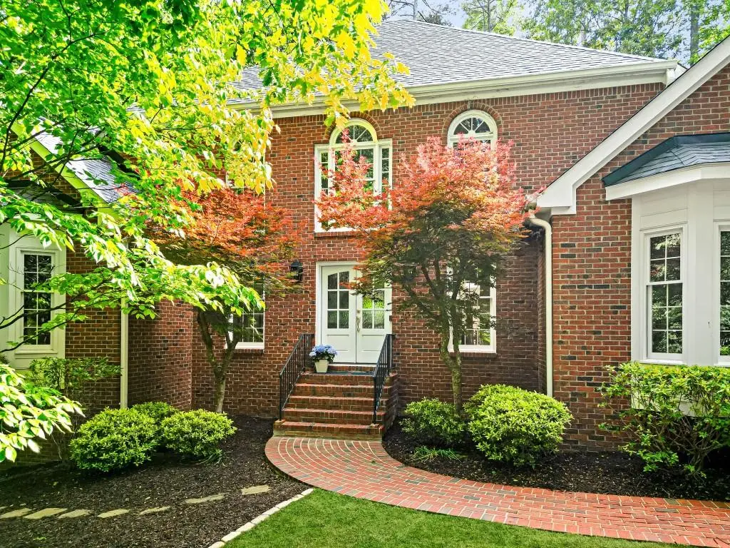 895 Waddington Court, Sandy Springs, GA 30350 - #1