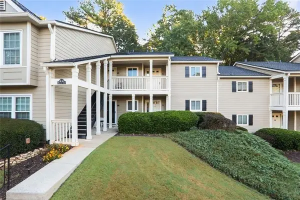 64 Middleton Court Se, Smyrna, GA 30080