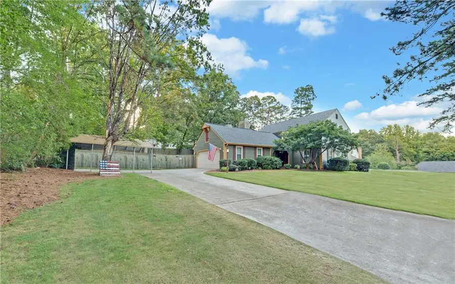 3341 Edgewood Circle, Gainesville, GA 30506 - #2