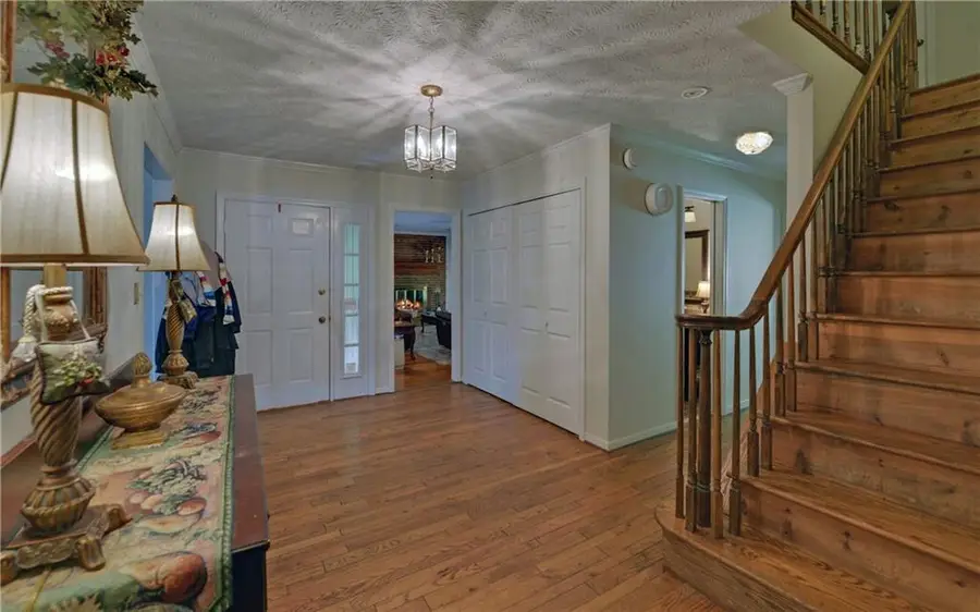 3341 Edgewood Circle, Gainesville, GA 30506 - #3