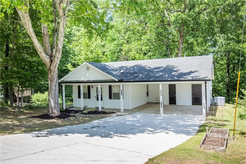4181 Warren Road, Flowery Branch, GA 30542 - #1