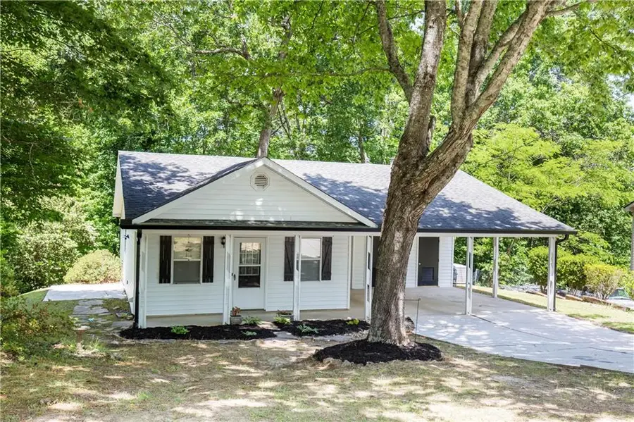 4181 Warren Road, Flowery Branch, GA 30542 - #2