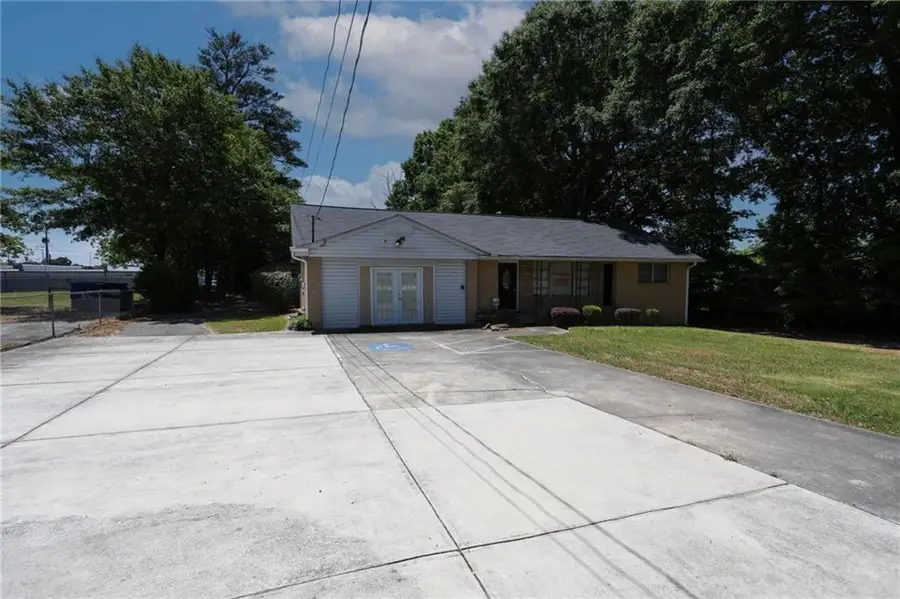 724 King Road, Riverdale, GA 30274 - #3