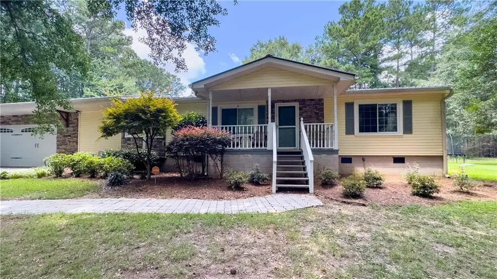 90 Howard Road, Senoia, GA 30276 - #1