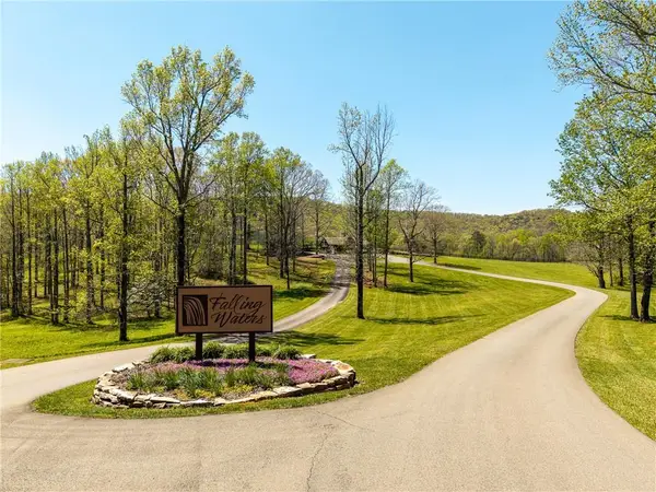 245 Smokerise Court, Ellijay, GA 30536