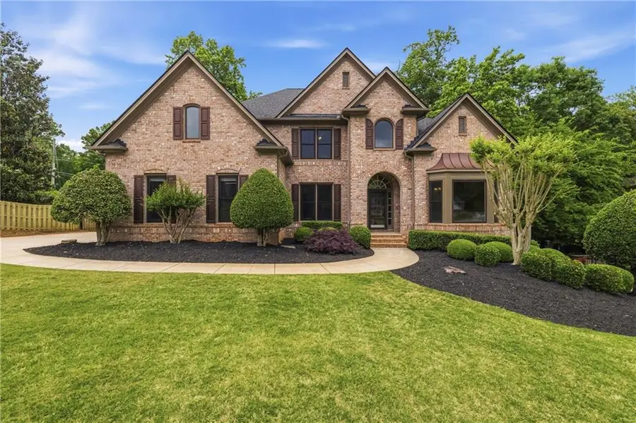 215 Lynwood Court, Roswell, GA 30075 - #2