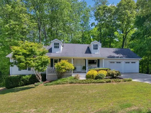 442 Creek View Court, Mcdonough, GA 30252