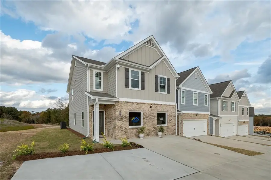 1715 Hillview Lane, Lithonia, GA 30058 - #3