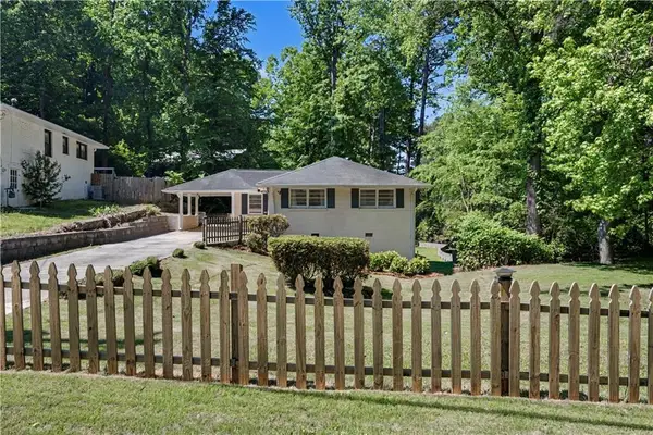 1942 Kenwood Road Se, Smyrna, GA 30082
