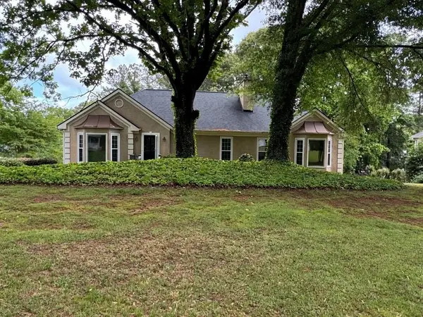 1320 Willow Tree Drive, Woodstock, GA 30188
