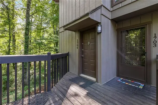 1704 Cumberland Court Se, Smyrna, GA 30080