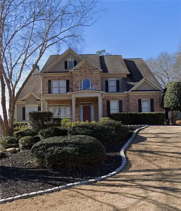 905 Misty Wood Lane, Suwanee, GA 30024