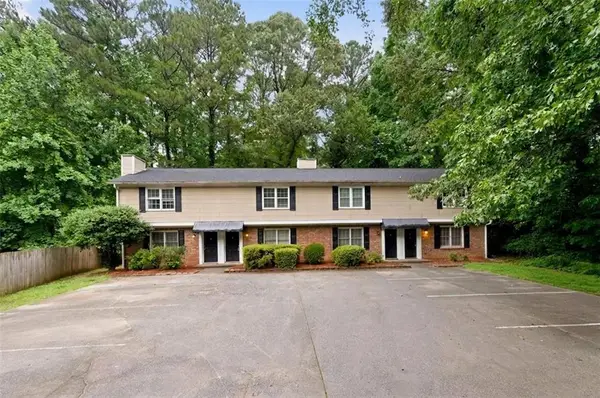 719 Burnt Creek Drive Nw, Lilburn, GA 30047
