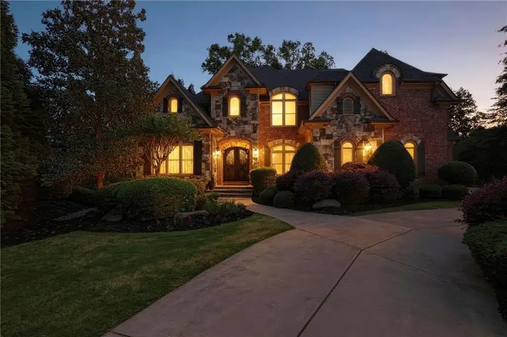 8340 Colonial Place, Duluth, GA 30097 - #1