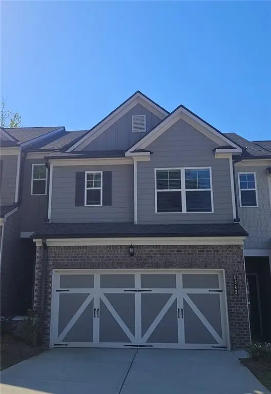 5629 Overview Drive, Flowery Branch, GA 30542