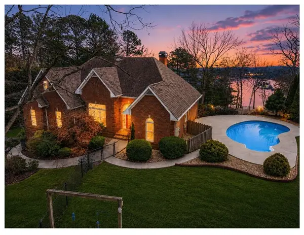 4605 Lakeview Lane, Gainesville, GA 30504