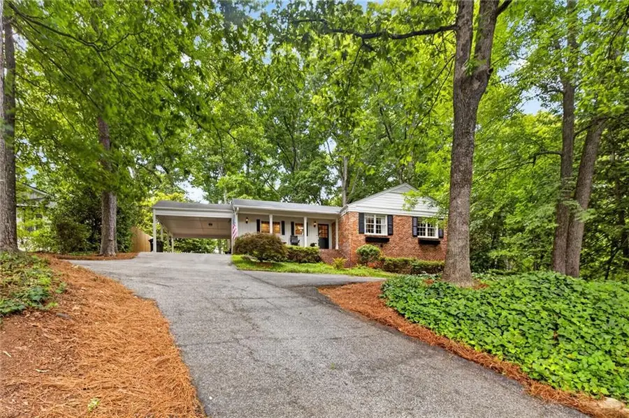 530 Forest Hills Drive, Atlanta, GA 30342 - #2