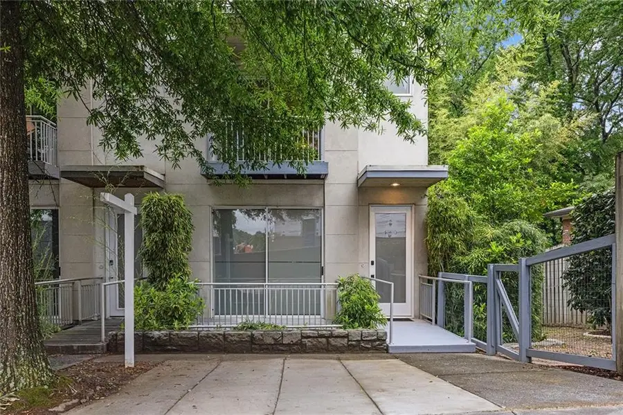 1590 Tallulah Street Nw, Atlanta, GA 30318 - #2