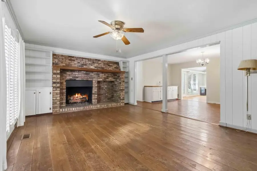 1840 Spalding Drive, Sandy Springs, GA 30350 - #3