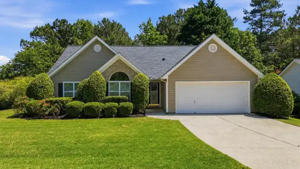 6196 Mount Salem Circle, Flowery Branch, GA 30542