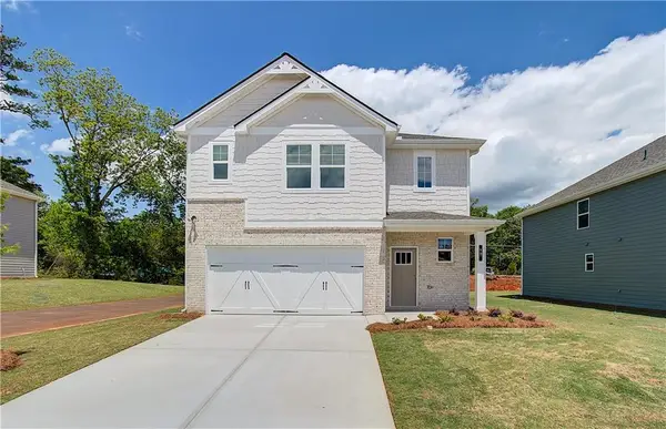 15 Armour Pass, Newnan, GA 30263