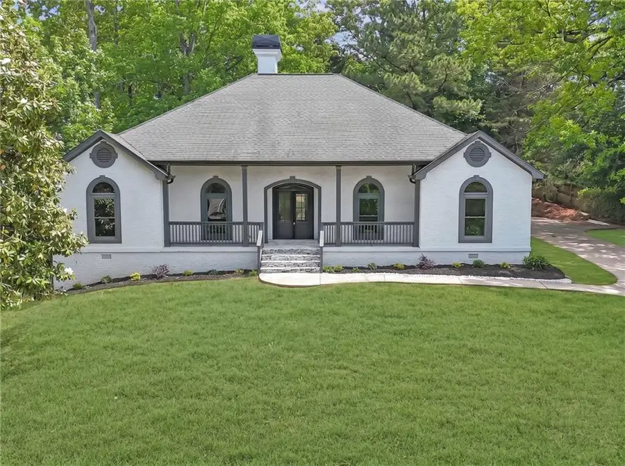 731 Chattahoochee Place, Gainesville, GA 30506 - #2