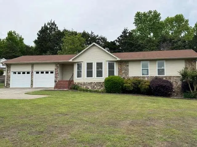 462 Oakwood Dr, Cedartown, GA 30125 - #2