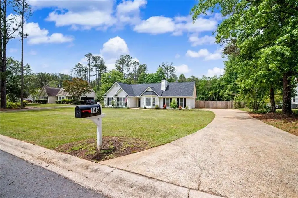 146 Jeb Stuart Drive, Newnan, GA 30265 - #1