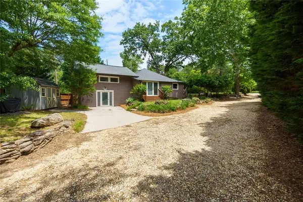4010 Lower Roswell Road, Marietta, GA 30068