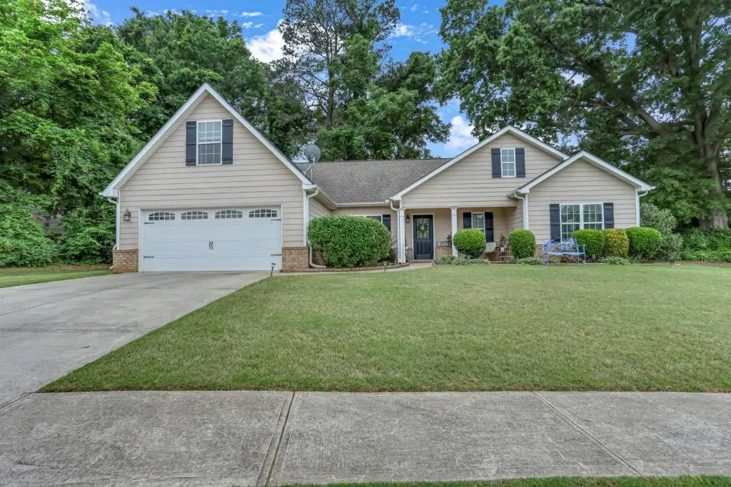 172 Village Pass, Statham, GA 30666 - #1