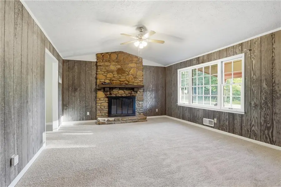 6742 Kellogg Drive, Acworth, GA 30102 - #3