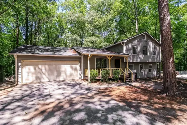 6957 Cedar Hill Court, Riverdale, GA 30296