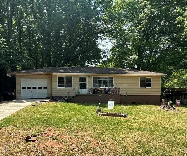 713 Ruby Street, Marietta, GA 30066
