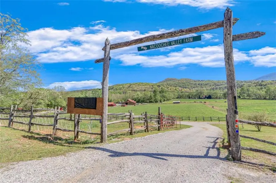 1304 Highway 17, Sautee Nacoochee, GA 30571 - #2