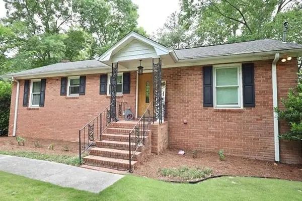 5566 Fisherman Court, Villa Rica, GA 30180