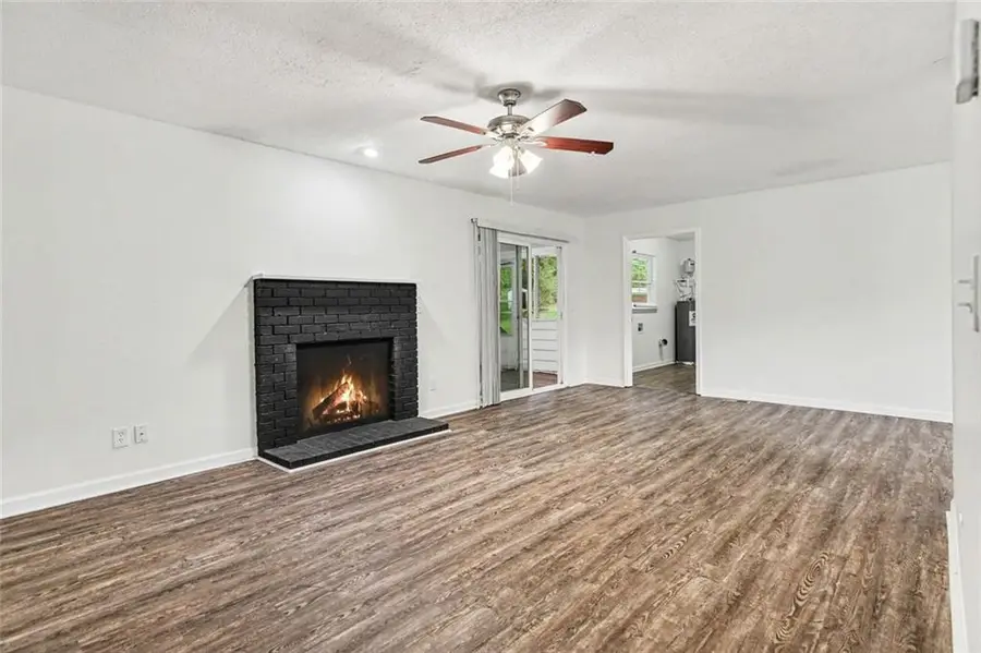 19 Thomas Way, Newnan, GA 30263 - #2