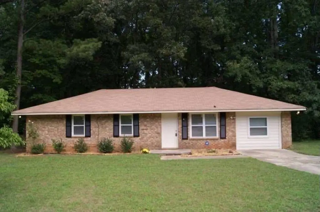 4358 Lincolndale Drive, Ellenwood, GA 30294 - #1