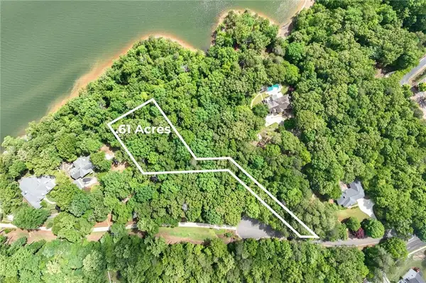 208 Lake Pointe Drive, Gainesville, GA 30506