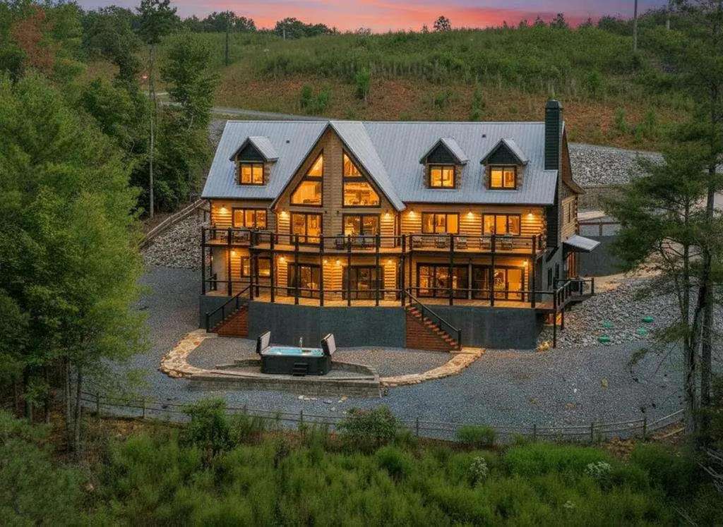566 Canoe, Ellijay, GA 30540 - #1