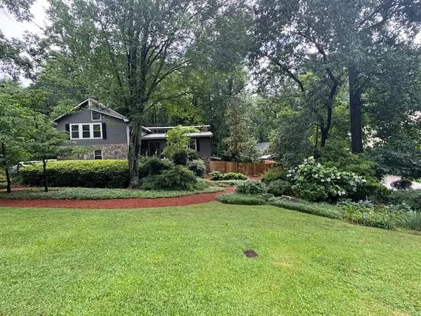 1195 Lake Colony Drive, Marietta, GA 30068