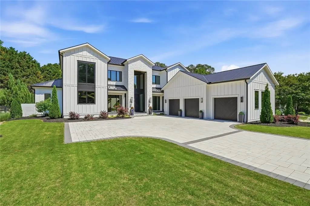 1267 Thomas Circle, Roswell, GA 30075 - #1
