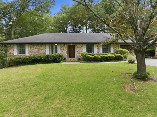 199 Lunie Drive Sw, Mableton, GA 30126