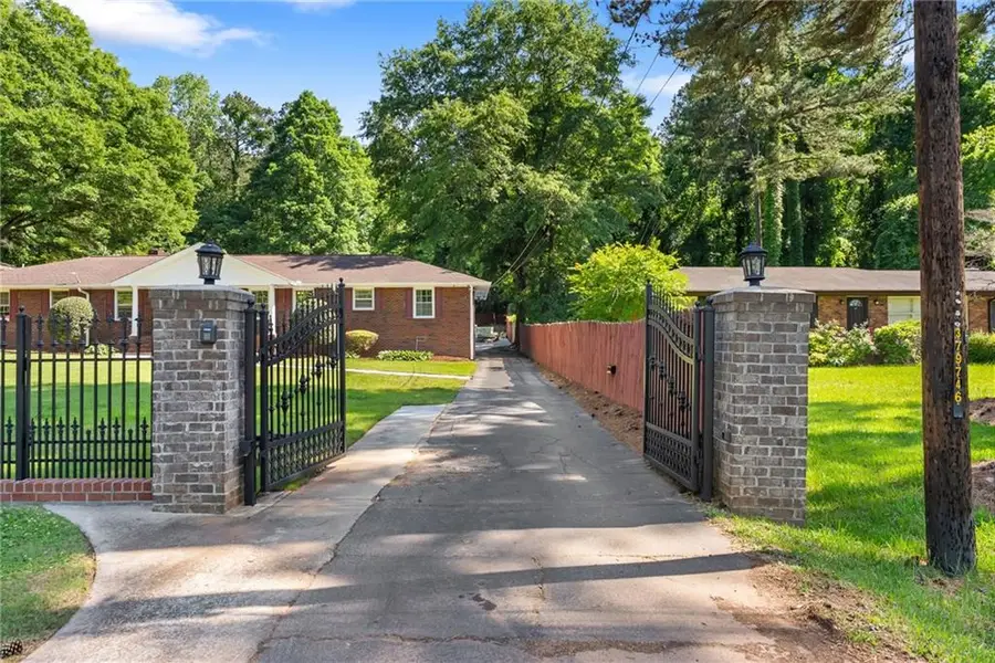 767 Woodvalley Road Sw, Mableton, GA 30126 - #2
