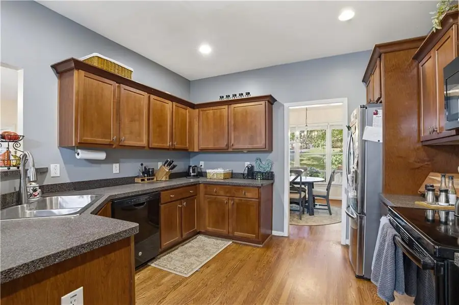 12 Laurel Way Ne, White, GA 30184 - #2